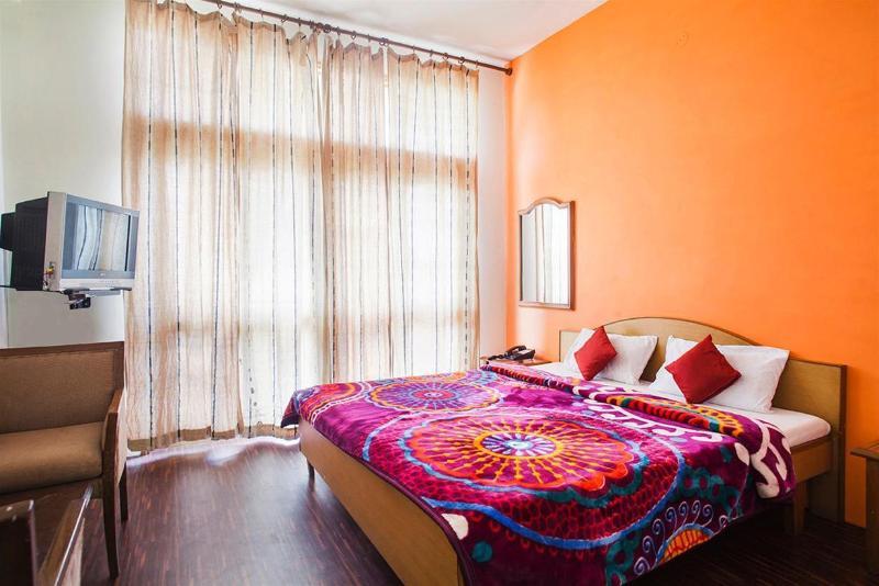 Oyo 28425 Dal Lake Resort Dharamshala Eksteriør billede